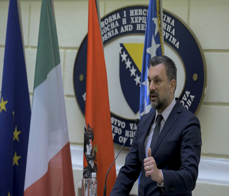 Italya ve Avusturya'dan "Bosna Hersek'in AB üyeligine destek" vurgusuLejla Biogradlija,Ismail Özdemir