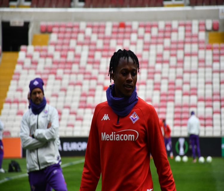 Fiorentina, Sivasspor maçinin hazirliklarini tamamladiGöksel Cüneyt Igde