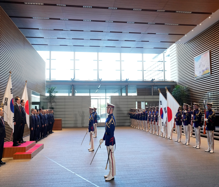 Güney Kore Devlet Baskani Yoon, 12 yil sonra ilk en üst düzey resmi ziyaret için Japonya'daDilara Karatas