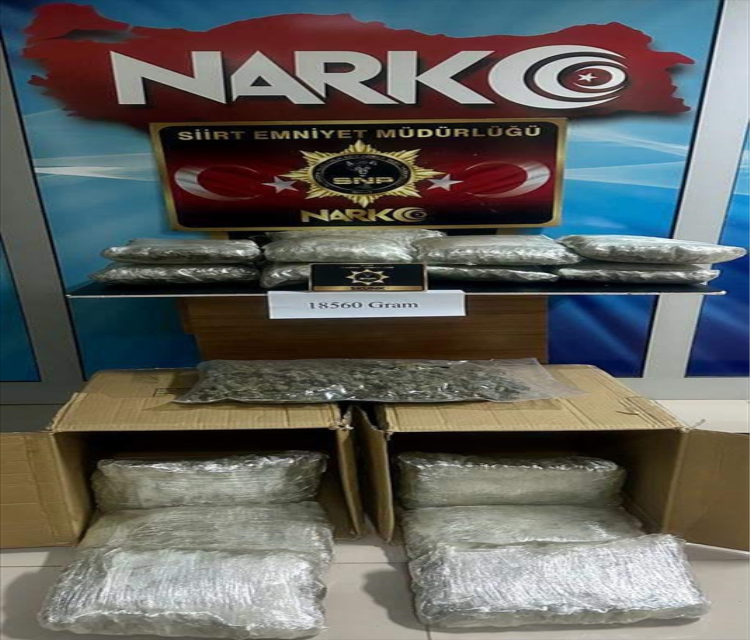 Siirt'te 18 kilo 560 gram uyusturucu ele geçirildi, 2 kisi tutuklandiFecri Barlik