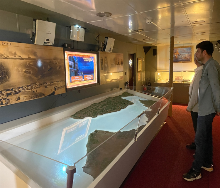 TCG Nusret N-16 Müze Gemisi Samsun'da ziyarete açildiMustafa Çavus