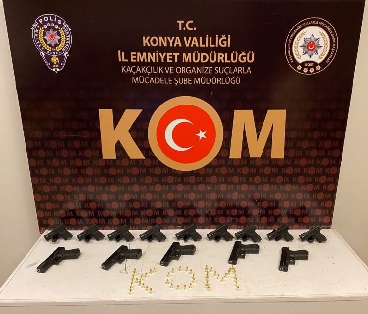 Konya'da silah kaçakçiligi operasyonunda 2 kisi tutuklandiZehra Melek Çat