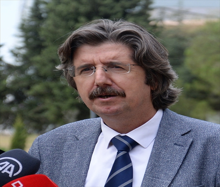 Bursa Uludag Üniversitesinde 71 binden fazla ögrenci ders basi yapacakSinan Balcikoca- Rektör Prof. Dr. Ferudun Yilmaz:
- "Bu sene 13 binden fazla ögrenci, Bursa Uludag Üniversitesinde egitime ilk adimi atacak. Doluluk oranimiz yüzde 100'e ulasti"