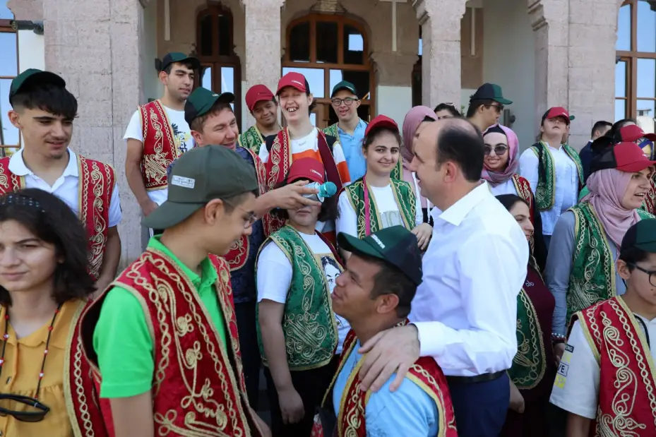 Özel Bireyler "Özel Genç KOMEK Yaz Okulu" ile Dolu Dolu Bir Yaz Geçiriyor