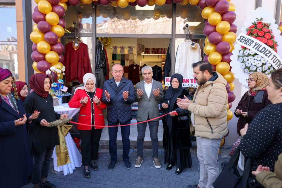 Suriçi Çarşısı açılan iş yerleriyle hareketleniyor