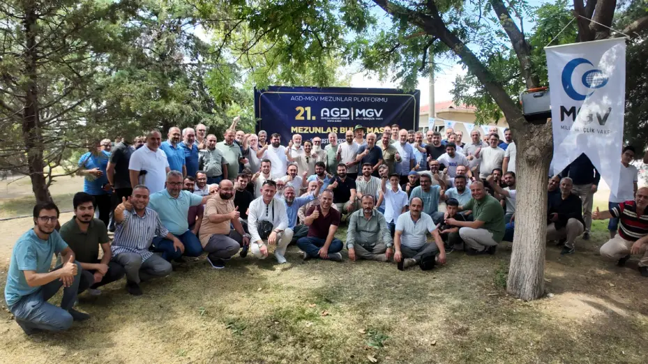 AGD MGV Konya Mezunları 21.Yılda Yine Konya'da Bir Araya Geldi