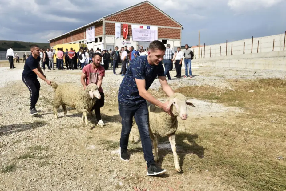 TİKA’dan Kosova’da aile sağlık merkezine donanım desteği