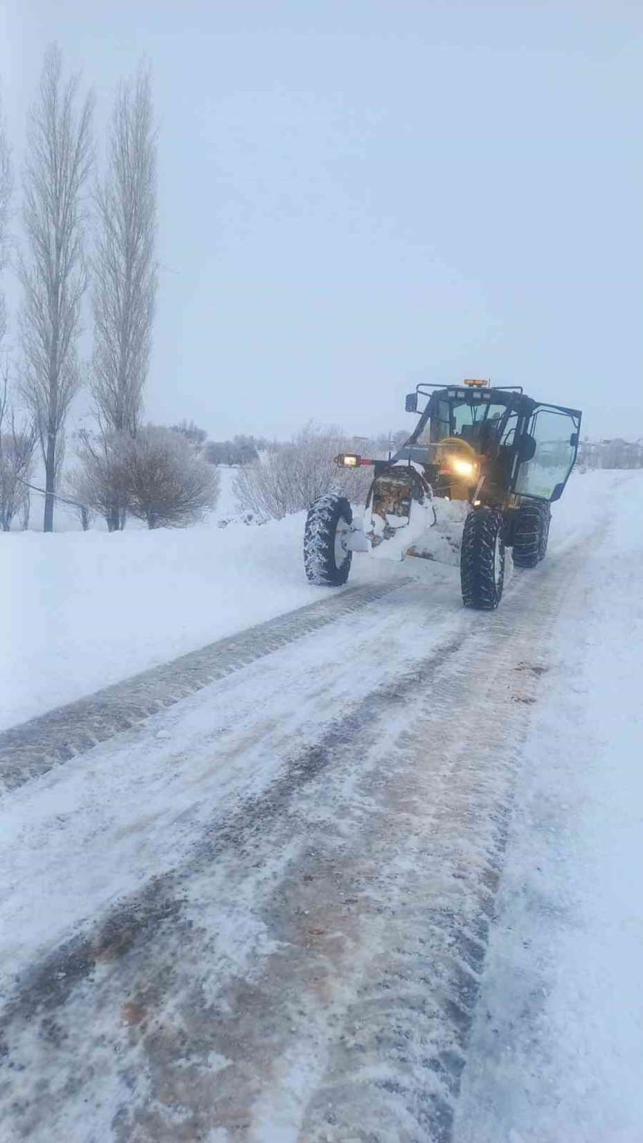Niğde’deki kapalı köy yolları ulaşıma açıldı