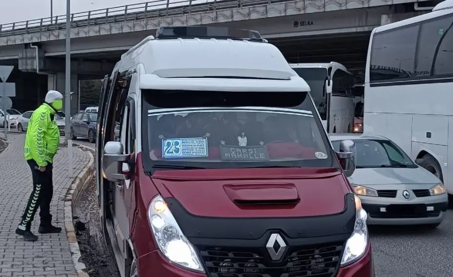 Polis ekipleri trafik denetimi gerçekleştirdi