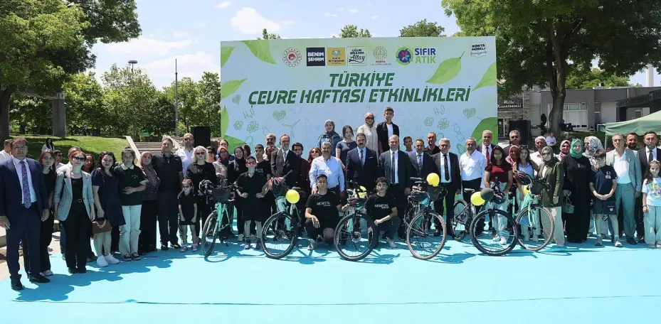 Konya Büyükşehir'in Çevre Yarışmalarında Dereceye Giren Öğrencilere Ödülleri Verildi