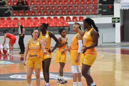Melikgazi Kayseri Basket kazanmak istiyor