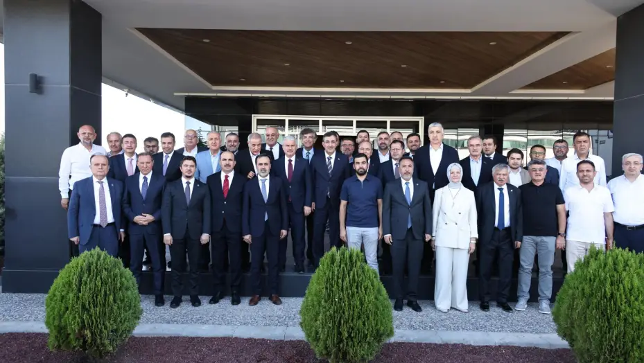 Başkan Büyükeğen, Cumhurbaşkanı Yardımcısı Yılmaz'dan Konya Sanayisine Destek İstedi