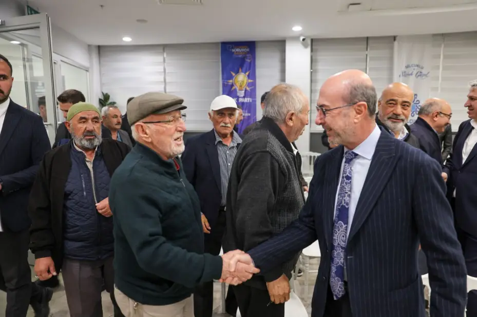 Beyhekim Mahallesi'nde Vatandaşlar Sordu Başkan Pekyatırmacı Cevapladı