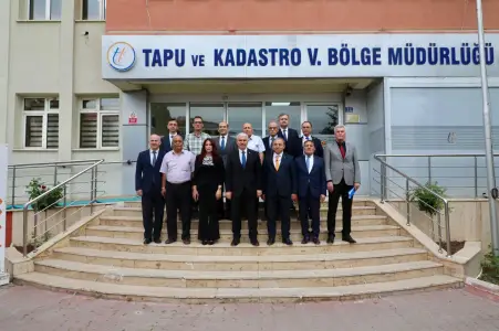 Vali İbrahim Akın, Konya Tapu ve Kadastro V. Bölge Müdürlüğünü Ziyaret Etti 