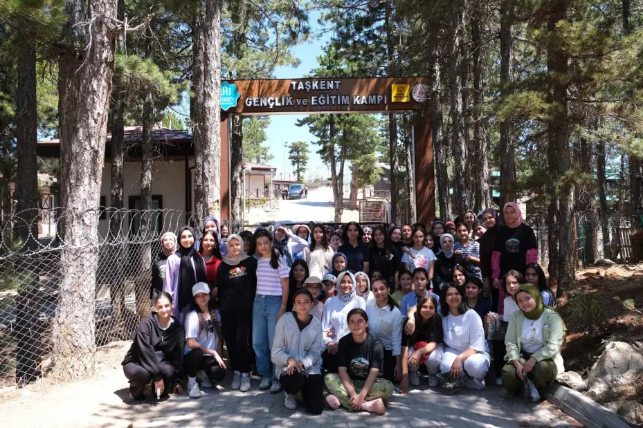 Limalı Gençler Taşkent ve Beyşehir'de Kamp Heyecanı Yaşadı