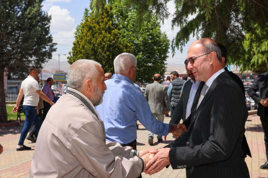 Başkan Pekyatırmacı Cuma Buluşmaları ile Gönüllere Dokunuyor