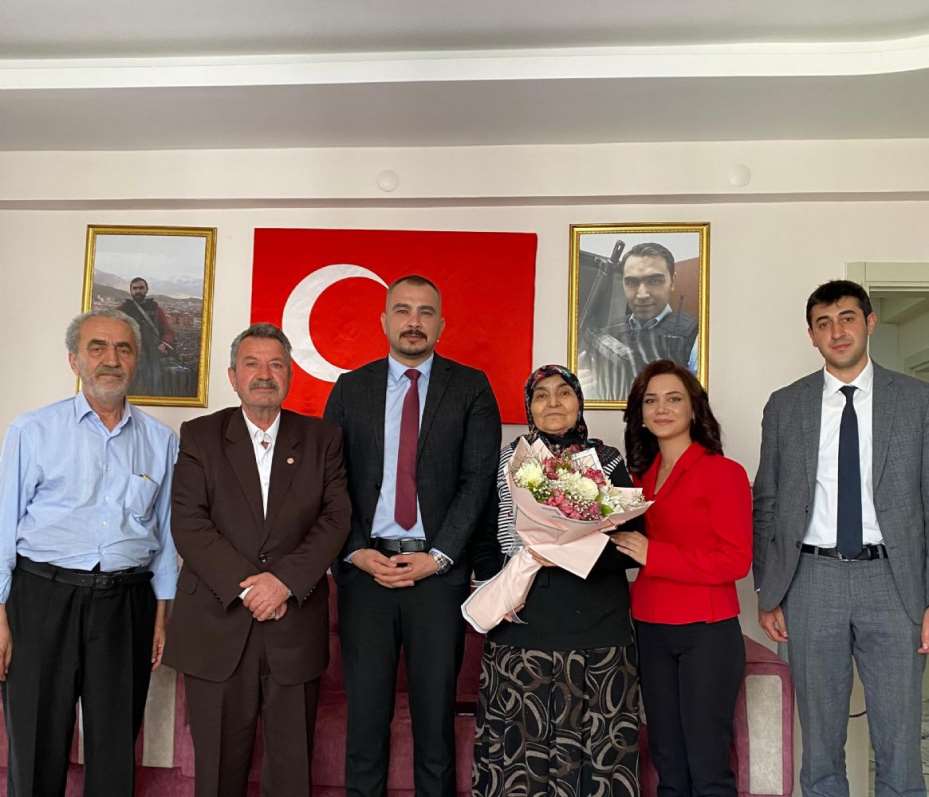 İletişim Başkanlığı Konya Bölge Müdürlüğünden Şehit Annesine Anlamlı Ziyaret