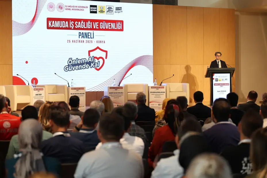 Konya Büyükşehir "Kamuda İş Sağlığı ve Güvenliği Paneli"Ne Ev Sahipliği Yaptı