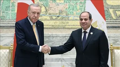 Cumhurbaşkanı Erdoğan, Mısırlı mevkidaşı ile telefonda görüştü