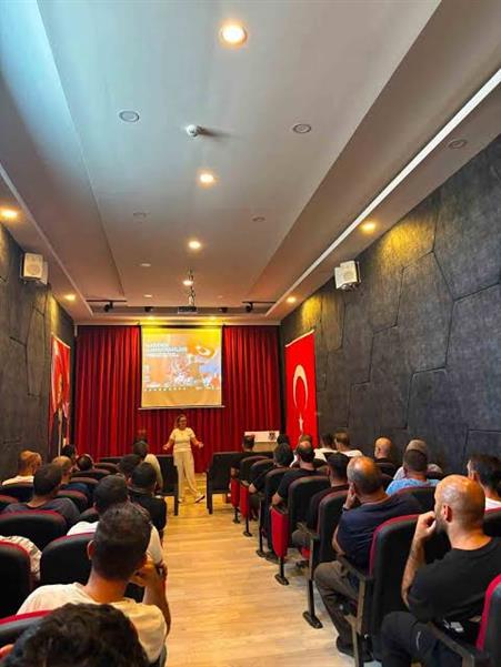 Cezaevlerindeki hükümlülere "Sağlıklı Aile" eğitimi