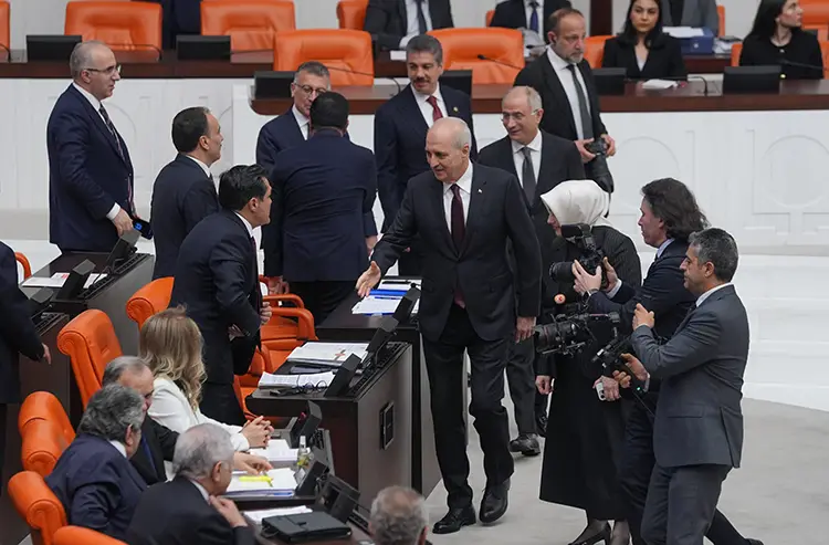 TBMM Başkanlığı seçiminin ilk turunda başkan seçilemedi