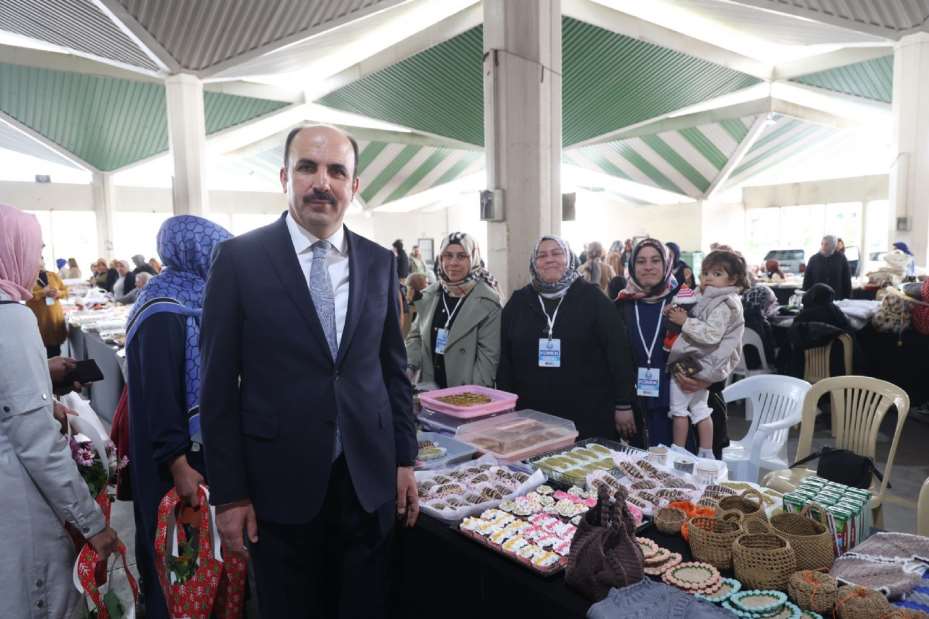 Başkan Altay Tüm Konyalıları Komek Pazarı'na Davet Etti