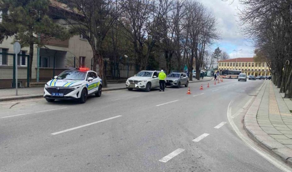 Eskişehir’de emniyet kemer denetimi