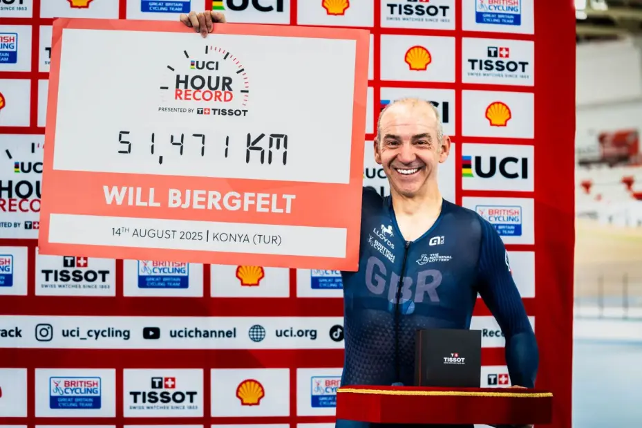 Paralimpik Bisikletçi William Bjergfelt, Konya Velodromu'nda Dünya Rekoru Kırdı