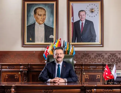Vali Aksoy: "Basın, halk ile gerçekler arasında güvenilir bir köprüdür"
