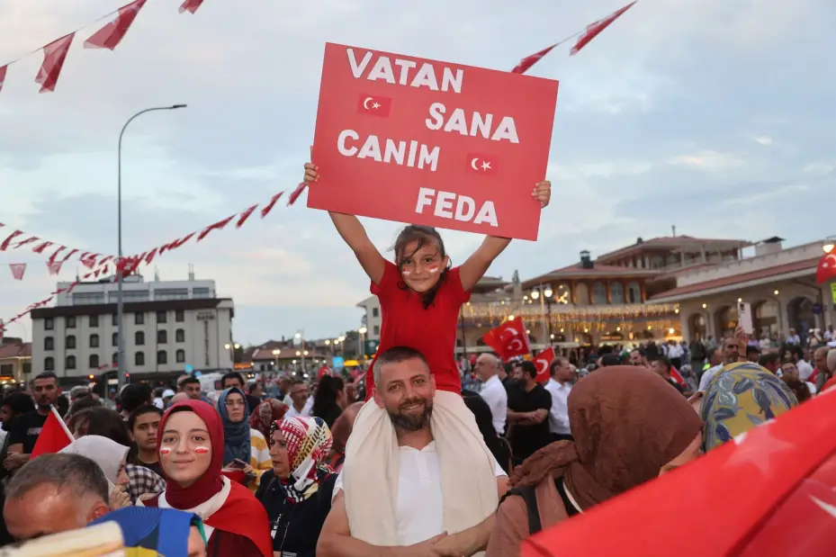 15 Temmuz'un 9.Yılında Konyalılar Mevlana Meydanı'nda Buluştu 