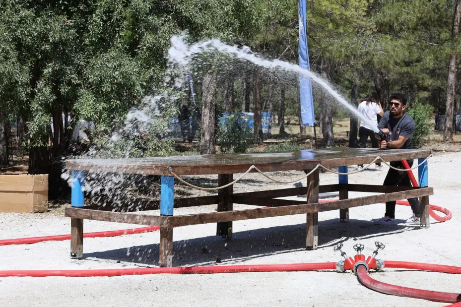 Konya'daki Gönüllü İtfaiyeciler "Gönüllü İtfaiyecilik Kampı"na Katıldı