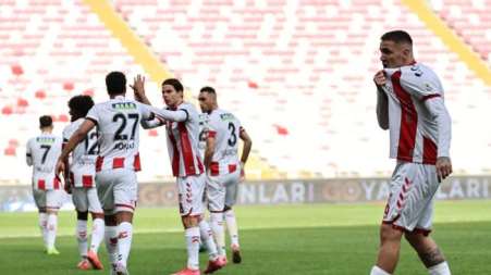 Sivasspor’un 8 maçlık galibiyet hasreti sona erdi
