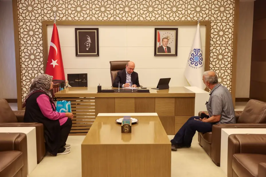 Başkan Pekyatırmacı Halk Günü'nde Vatandaşlarla Bir Araya Geldi