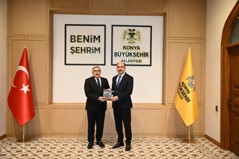 Ak Parti Genel Başkan Yardımcısı Yayman Başkan Altay'ı Ziyaret Etti