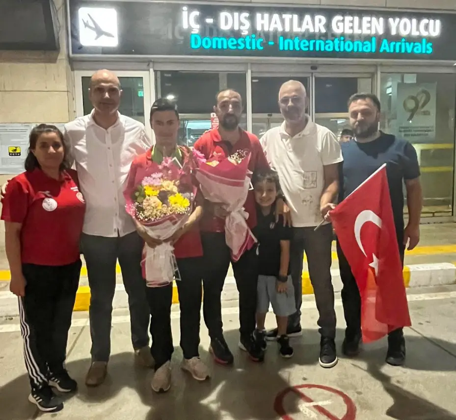 Muhammed Eren Uysal'dan Avrupa ve Dünya Rekoru!