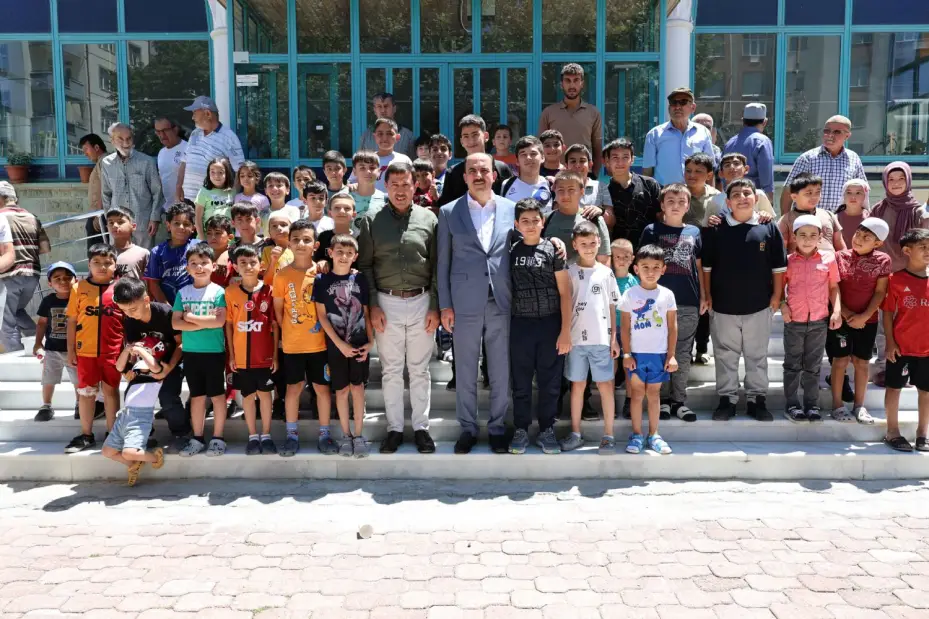 Başkan Altay ve Başkan Kılca Kur'an Öğrenen Çocukların Heyecanına Ortak Oldu