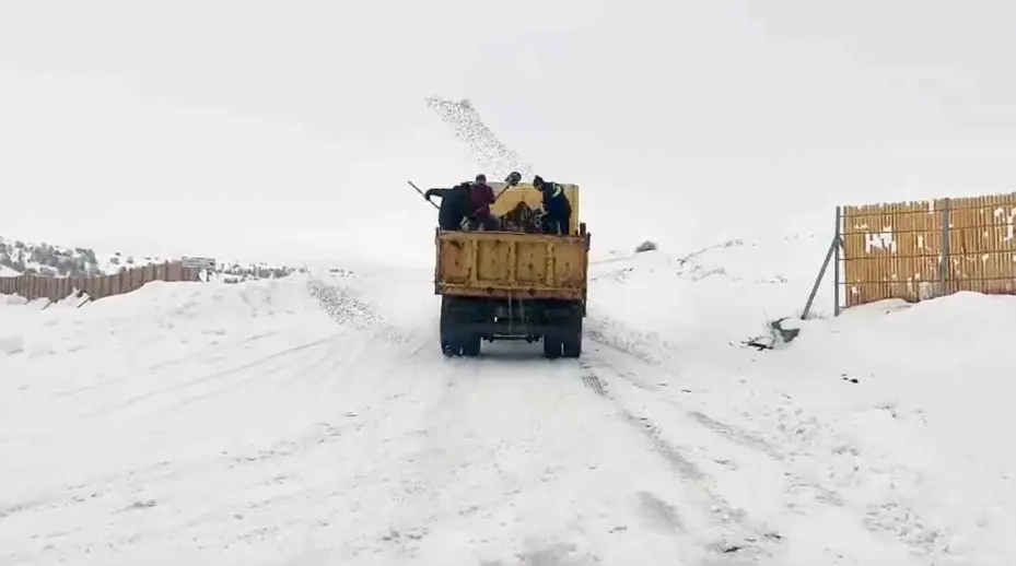 Yozgat’ta kapanan yerleşim yolları tamamen açıldı