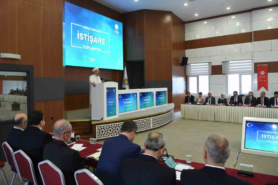 Diyanet İşleri Başkanlığı Merkez Birimleri İstişare Toplantısı Ankara’da başladı