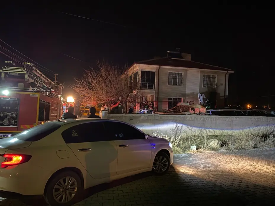 Gurbetçi aileye ait evde yangın