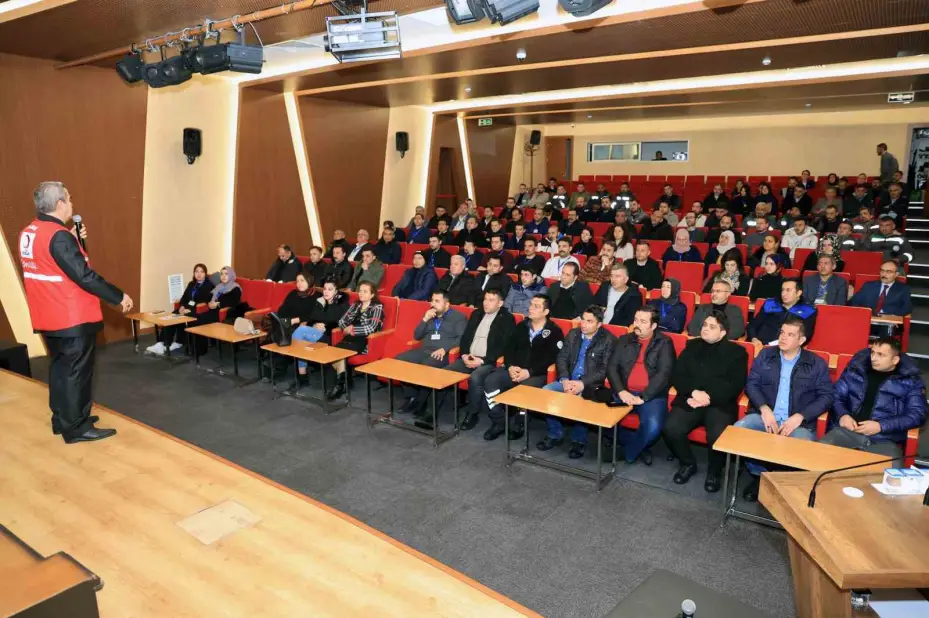 Talas personeline ilk yardım eğitimi