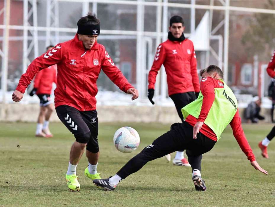 Sivasspor’da Konyaspor maçı hazırlıkları başladı