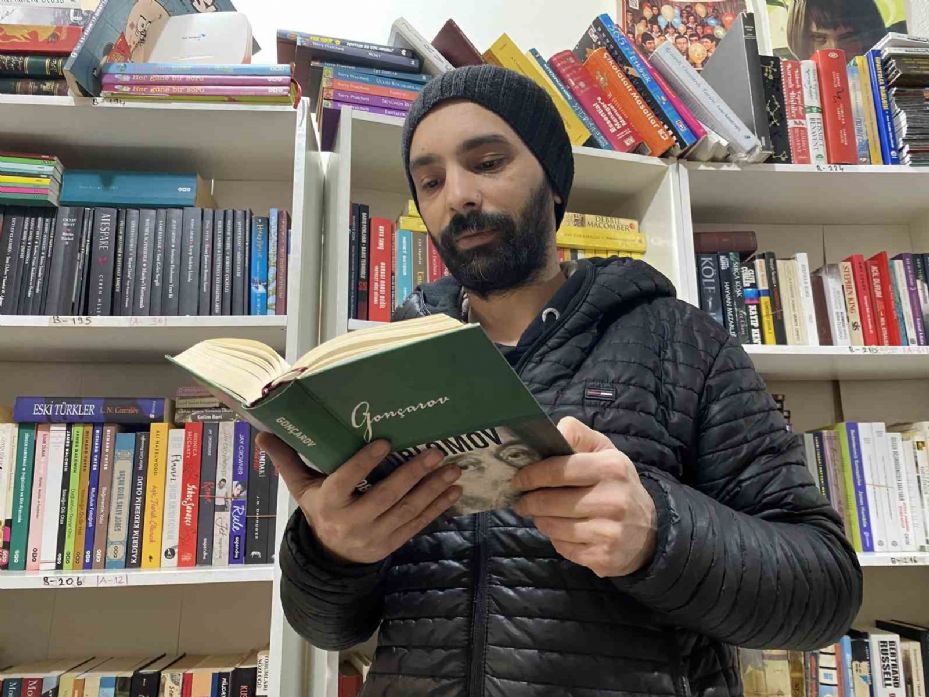 Dijital bağımlılık kitap okuma alışkanlıklarını da değiştirdi