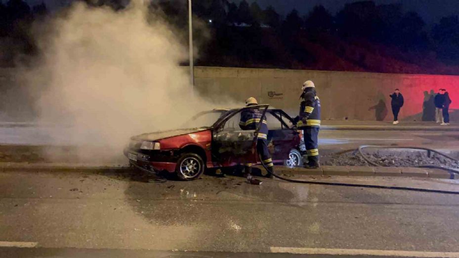 Yakıt aldıktan hemen sonra alev alan aracından atladı, canını zor kurtardı