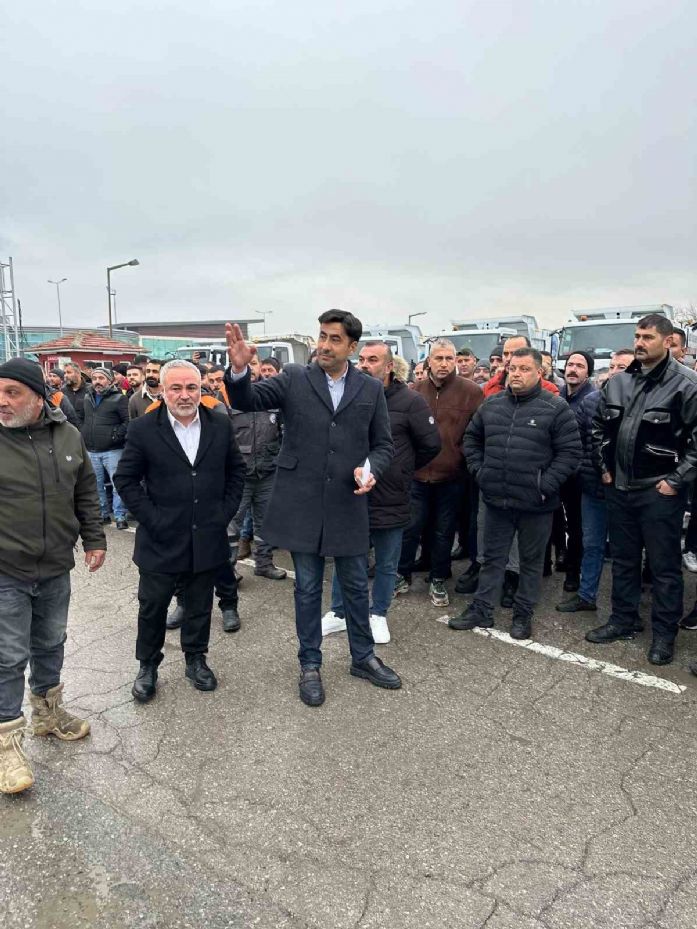 Kayseri’de belediye işçileri iş bıraktı