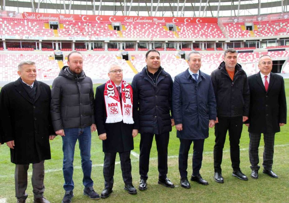 Sivas Valisi Yılmaz Şimşek’ten, Sivasspor’a destek çağrısı