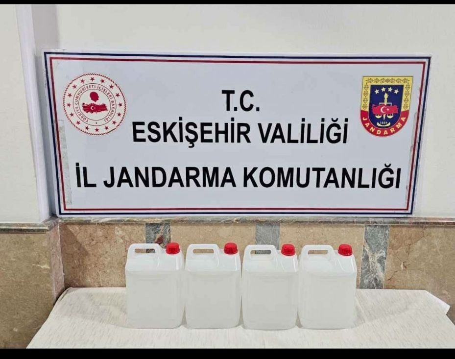 Sahte içki üretmek isteyen şahsa jandarma engel oldu