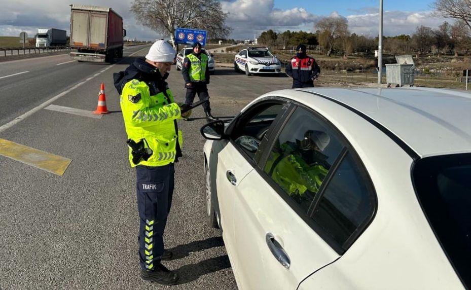 Eskişehir’de jandarma sorumluluk bölgesinde geçtiğimiz yıl 250 trafik kazası meydana geldi