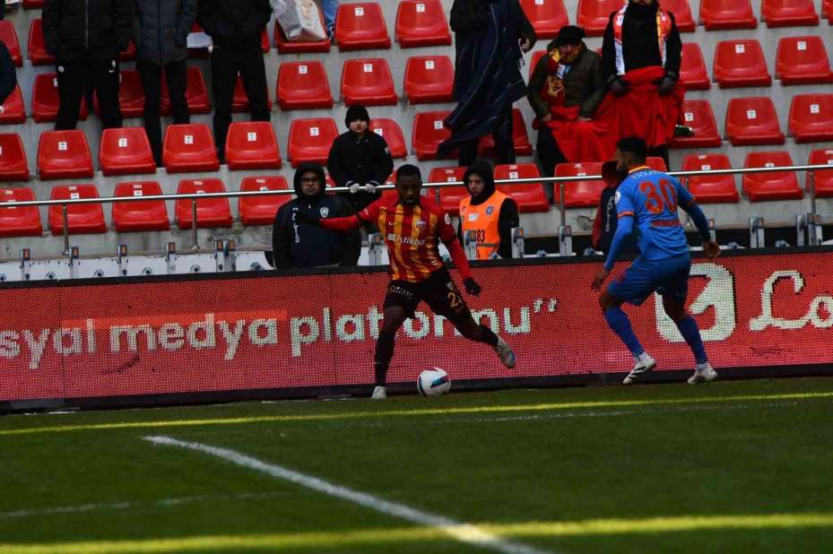 Trendyol Süper Lig: Kayserispor: 1 - Göztepe: 0 (Maç sonucu)
