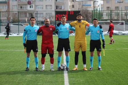 Kocasinan Şimşekspor galibiyetle başladı