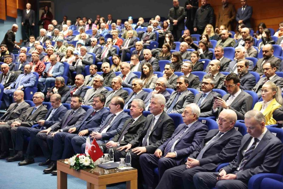 Bakan Bolat: "2024’ün büyüme oranı açıklanacak. Orada Türkiye ekonomisinin nasıl büyüdüğünü hep birlikte göreceğiz"